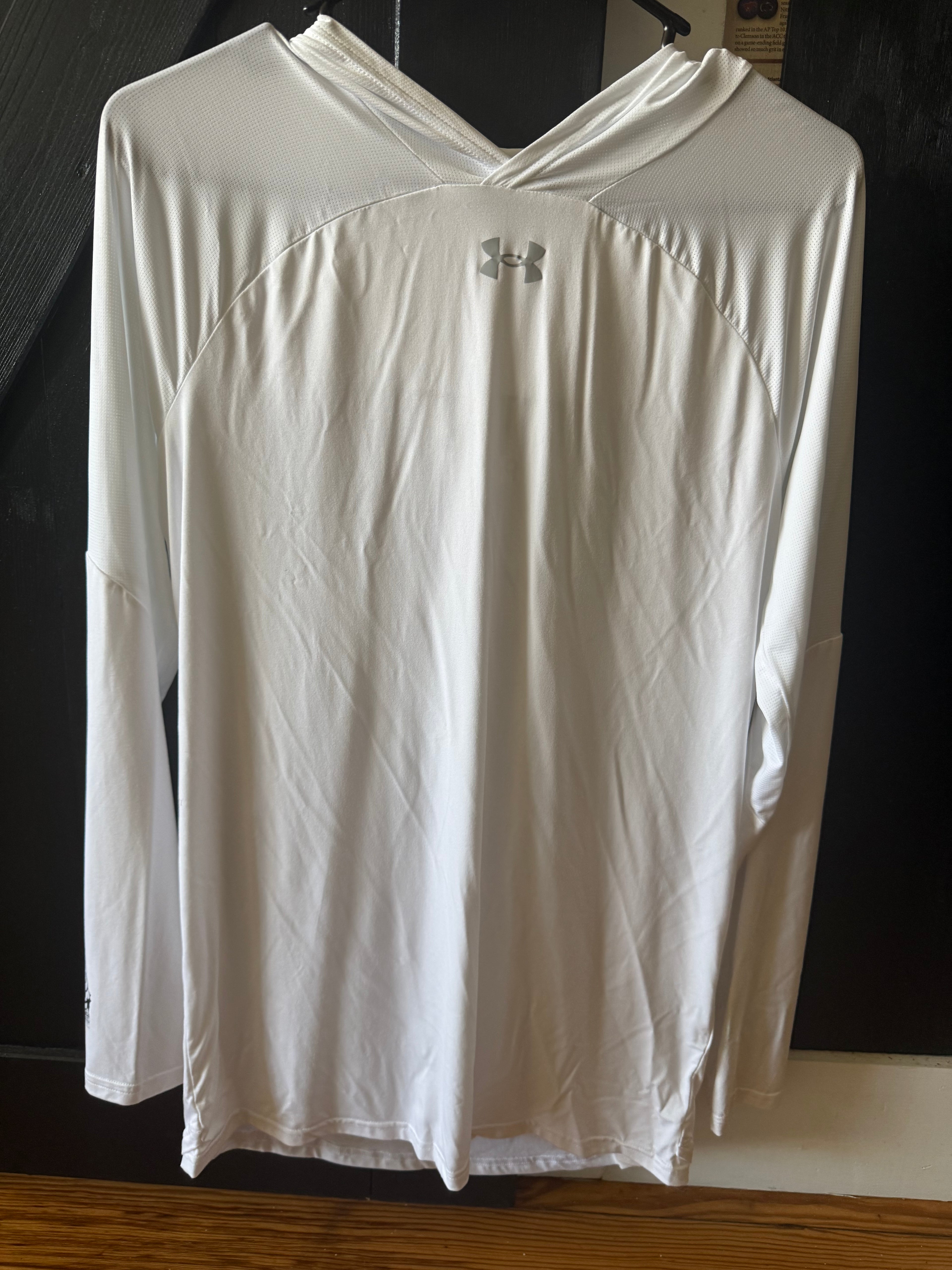 Long sleeve with hood